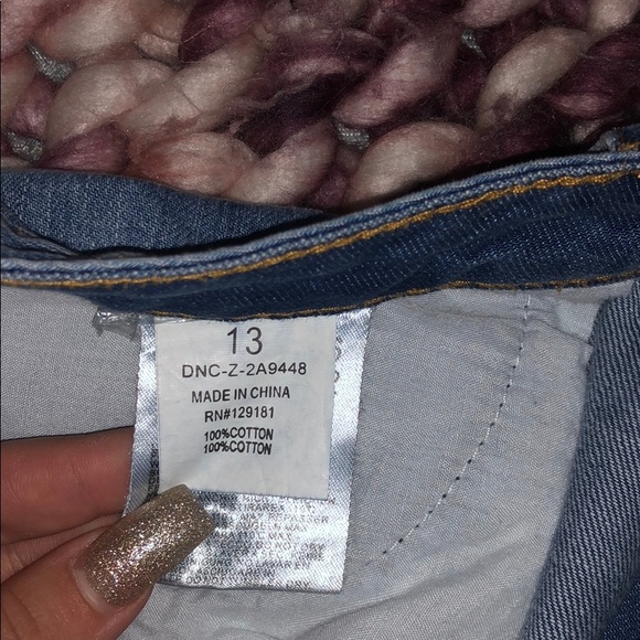 fashion nova distressed boyfriend jeans - Picture 5 of 5